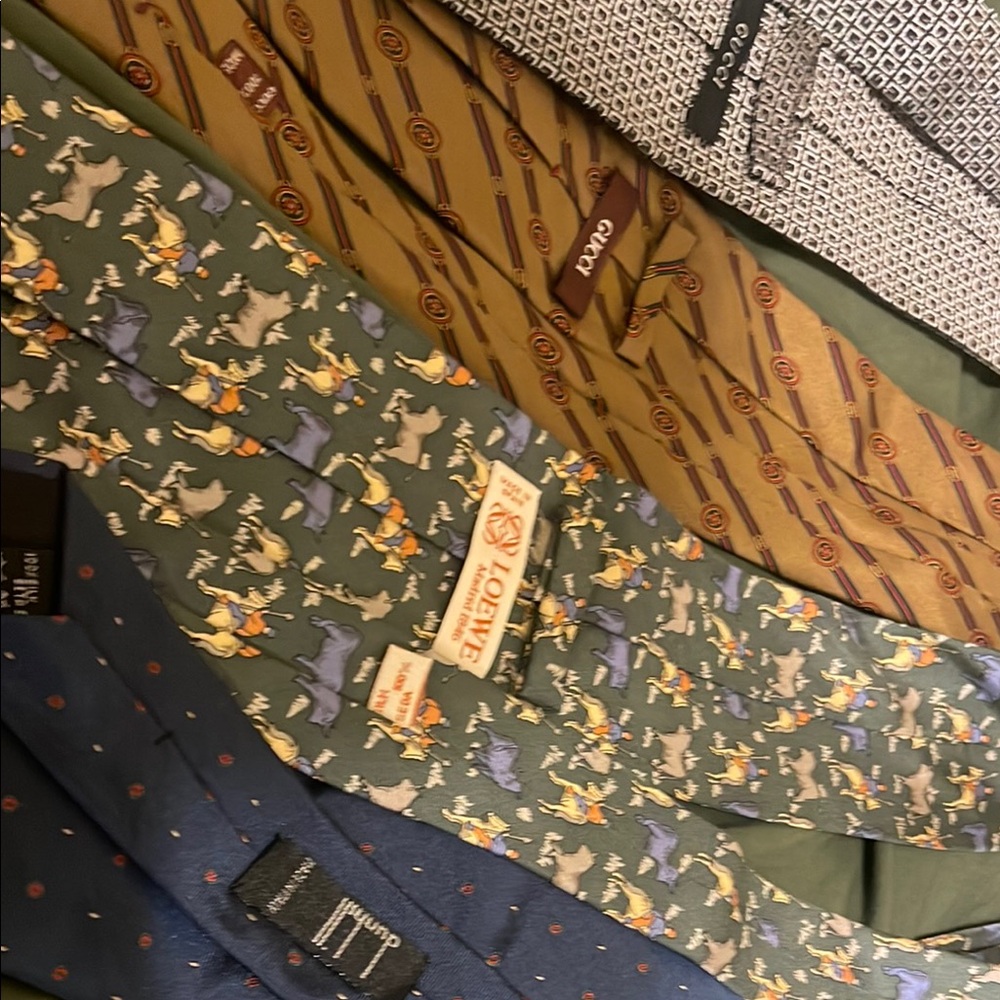 Loewe, Gucci, Dunhill tie BUNDLE!